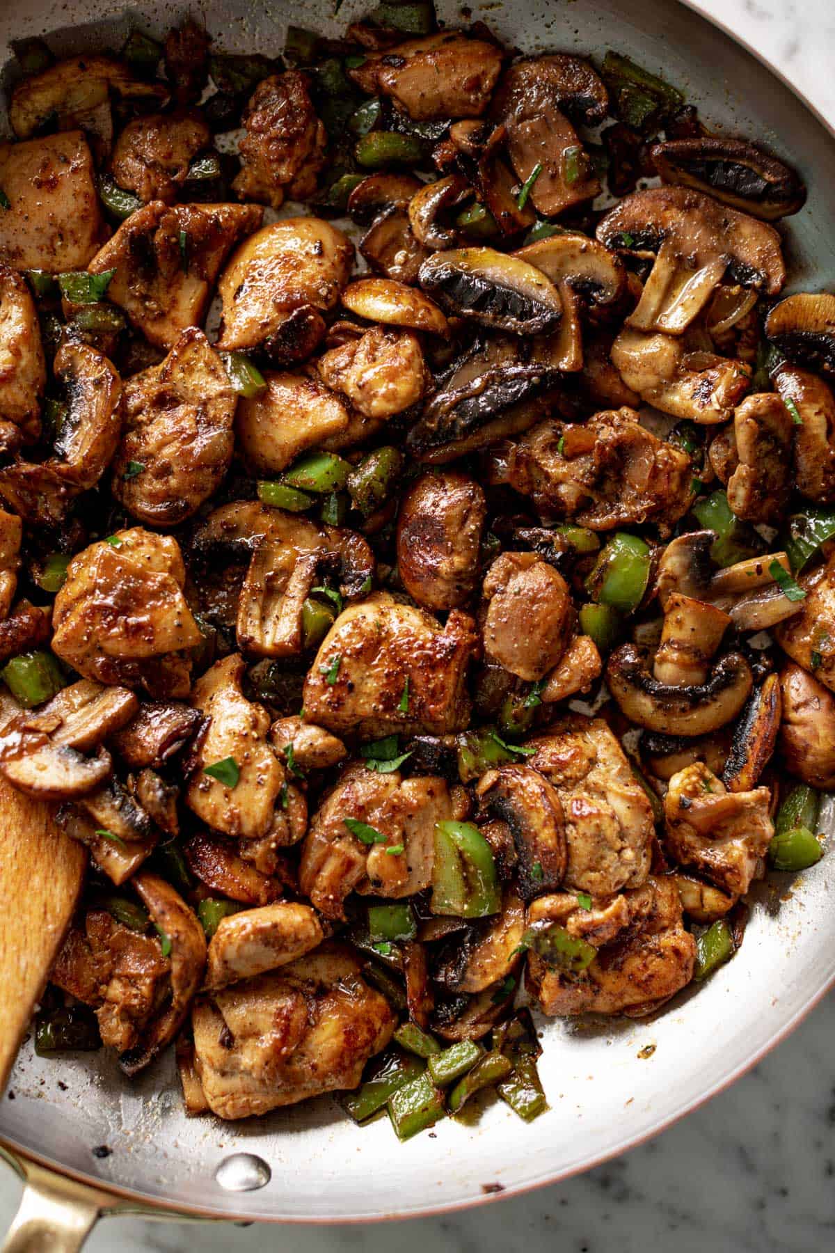 One-Pan Garlic Mushroom Chicken Bites: Your Weeknight Lifesaver